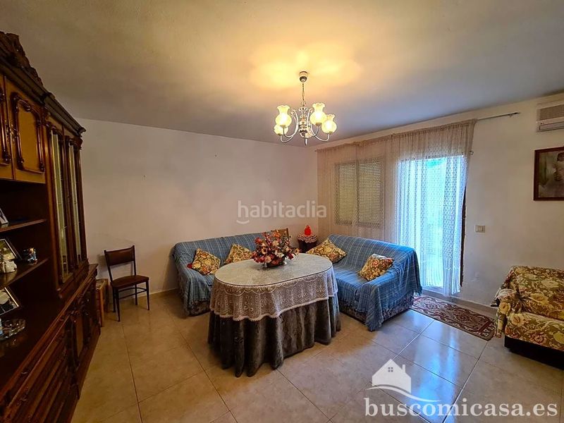 Foto ad435076-5368-424b-bbc2-90347f1da0b6. Casa a Peal de Becerro