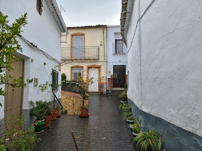 Foto d5e708de-3dd9-4829-a5c2-f0e93d45941e. Casa a Peal de Becerro