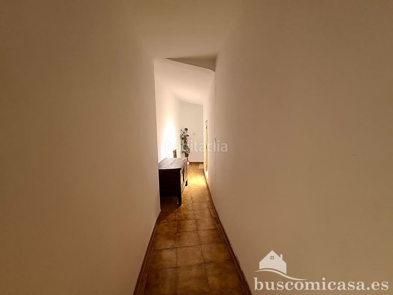 Foto d601c47f-9a17-4cb6-85fa-2a02a2258005. Casa a Peal de Becerro