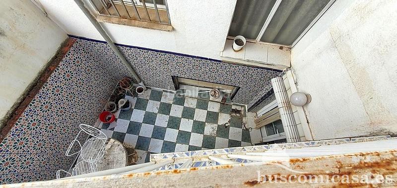 Foto ac6e50ae-84d7-4967-9cce-6cedca2782b9. Dreistöckige wohnung mit parking in Centro ciudad Linares