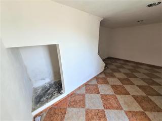 Casa  N/a. Este casa / chalet a reformar se encuentra en calle gracia, 1855