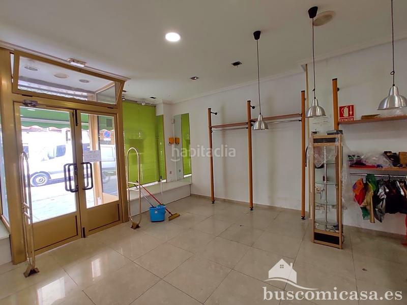 Foto dae4c5f7-b5d1-4a5e-8813-850a9f9ba963. Location local commercial dans Centro ciudad Linares