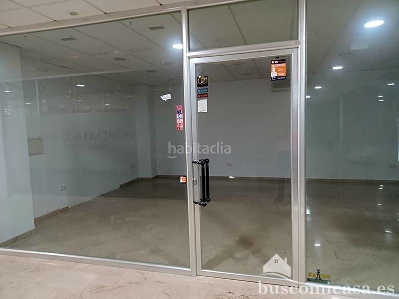 Foto 9ebb70c5-4cc6-4305-bc28-5d0b805173bc. Local comercial a Baza