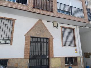 Autoparkplatz  Parras. Plaza de parking en ogíjares