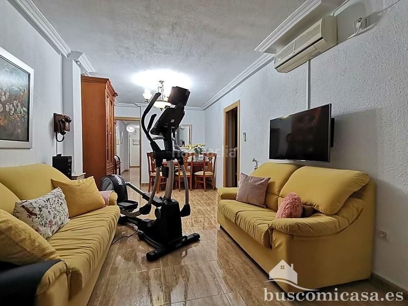 Foto 00c844fc-d52f-412a-8d45-0dadb2230a5a. Piano terra con parcheggio in Centro ciudad Linares