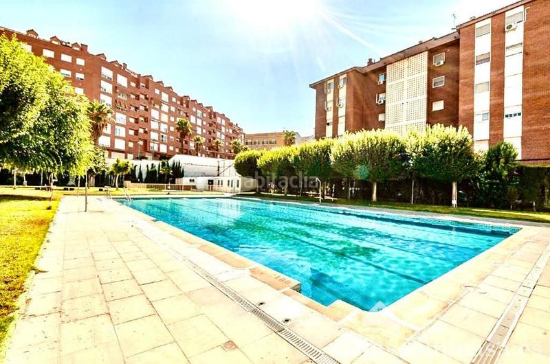 Foto 03364c90-6fae-47e8-af64-c71fcffe7d6b. Piano terra con parcheggio in Centro ciudad Linares