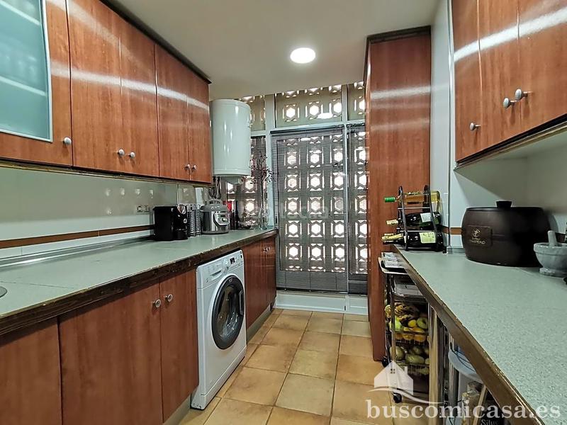 Foto 270c409c-d8a3-4585-b282-f7f70f4d434c. Piano terra con parcheggio in Centro ciudad Linares