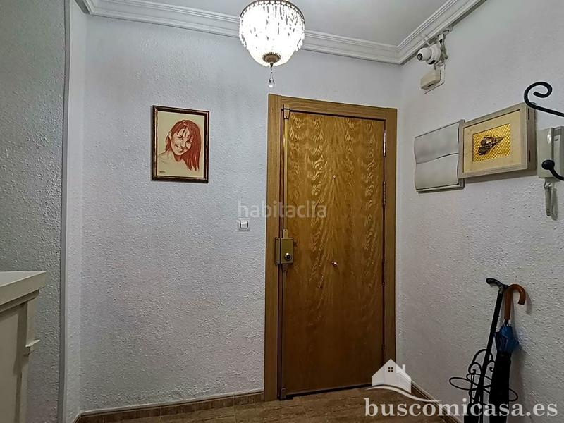 Foto 4a5eb55c-76fb-4d1e-8ff1-01d5466a01a6. Piano terra con parcheggio in Centro ciudad Linares