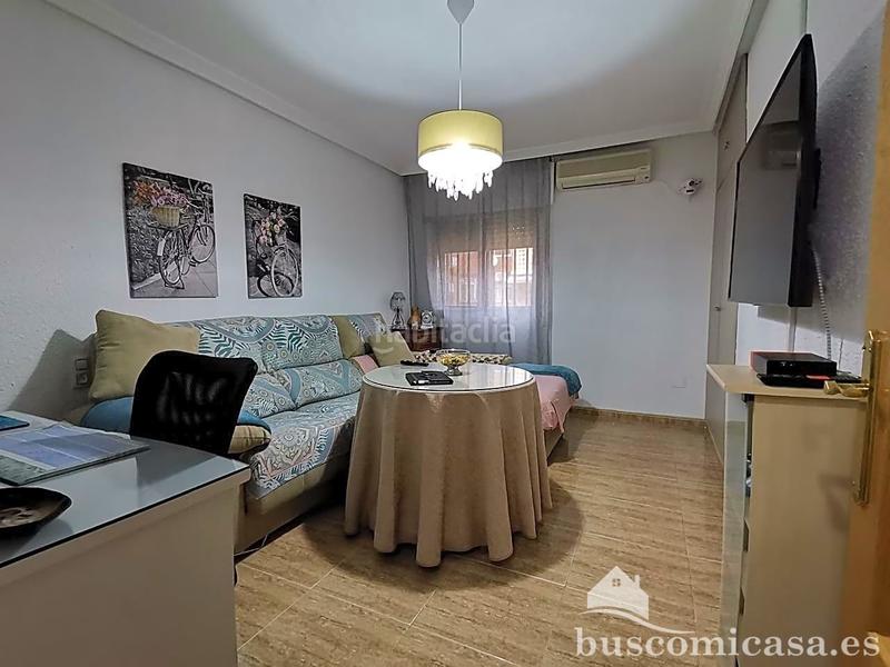 Foto 92ce5a32-5336-48b7-bc60-dae6bdb04370. Piano terra con parcheggio in Centro ciudad Linares