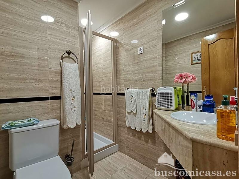 Foto b6e658fd-8099-4183-924a-03d8f2d0391e. Piano terra con parcheggio in Centro ciudad Linares