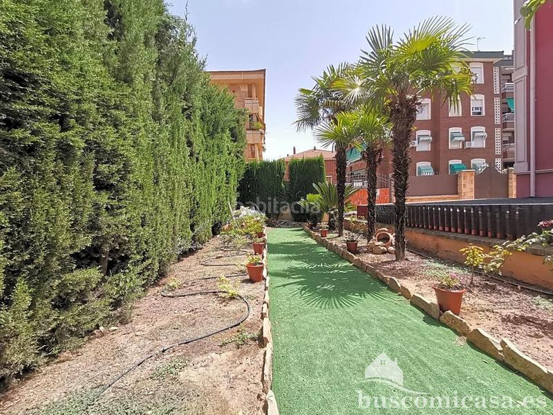 Foto 1a424c24-51a1-47f5-8533-5208d5177237. Casa amb calefacció aparcament piscina a Zona Hospital Linares