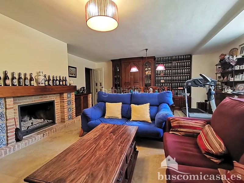 Foto 5e5c97a6-9384-4220-baa9-45217f0c1c32. Casa amb calefacció aparcament piscina a Zona Hospital Linares