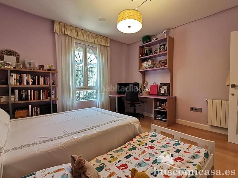 Foto 904711ed-5c41-4167-9d11-8c47da8d767d. Casa amb calefacció aparcament piscina a Zona Hospital Linares