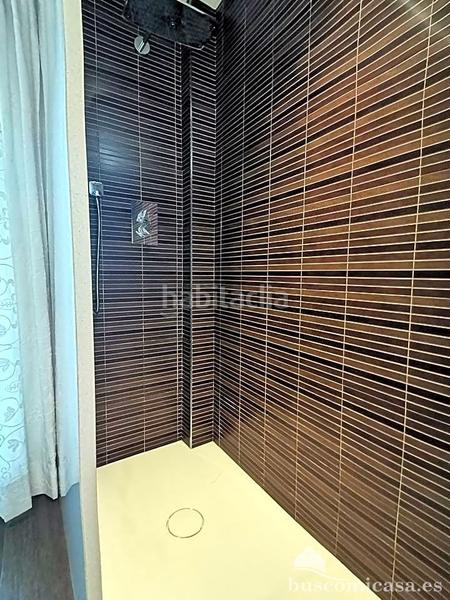 Foto b4f4dc8f-0ade-468c-84d1-8e890ec2872a. Casa amb calefacció aparcament piscina a Zona Hospital Linares