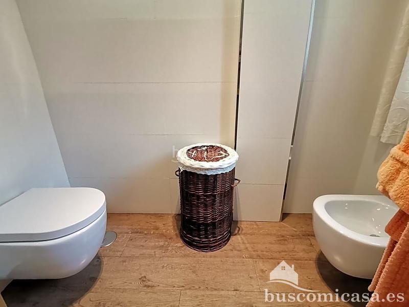 Foto e167fe1e-e9a2-4b39-907e-3400b0e1c917. Casa amb calefacció aparcament piscina a Zona Hospital Linares