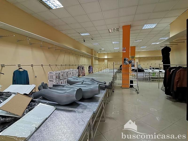 Foto 9a0c64dc-7eb0-4061-88c2-69046cacbfe5. Alquiler local comercial magnífico y gran local comercial en Linares