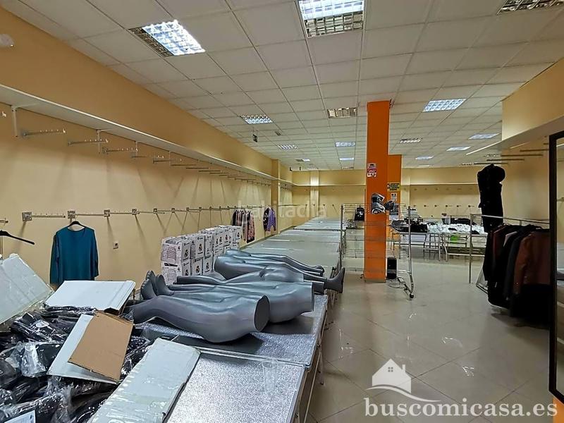 Foto c47d2dc3-e14a-452a-aa65-b86287d1bebc. Rent business premise in Centro ciudad Linares