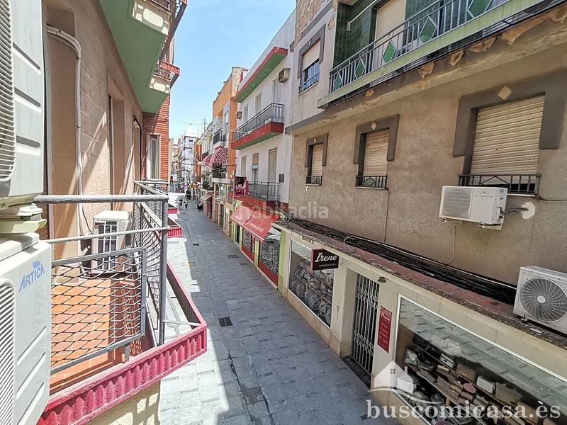 Foto 69e9d02c-3a84-4775-8283-cc2330e9f9cd. Casa aparellada a Centro ciudad Linares