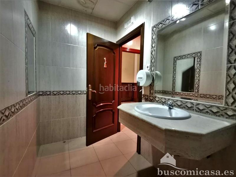 Foto 7c94c1dd-a725-4b26-beff-d24cfdb28a34. Lloguer local comercial a Centro ciudad Linares