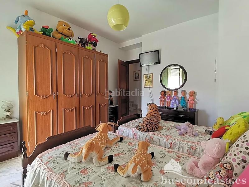 Foto 282111eb-f5e7-4962-b637-5b6b35b0cab2. Casa gran casa de 4 plantas en la colonia del sol en Linares