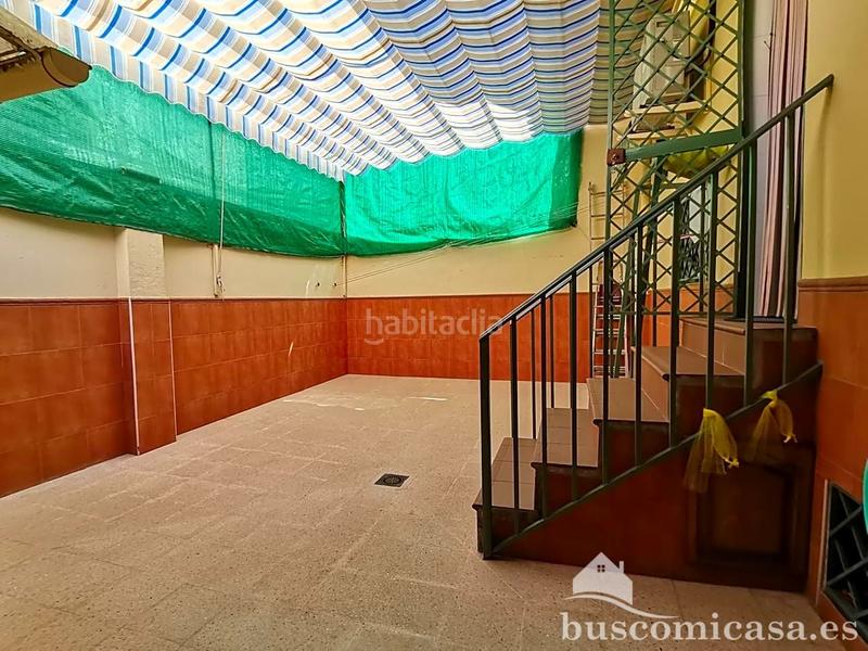 Foto 4e2a4235-5461-441a-aecf-dd926c5cff89. Casa gran casa de 4 plantas en la colonia del sol en Linares