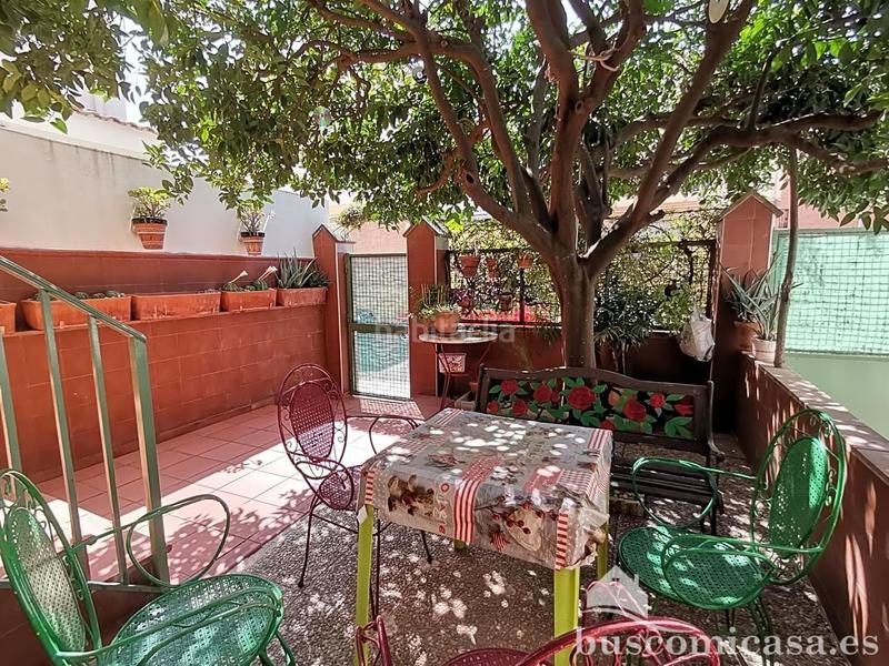 Foto 4f6b3a0f-9526-4141-a2dd-7c77866935bc. Casa gran casa de 4 plantas en la colonia del sol en Linares