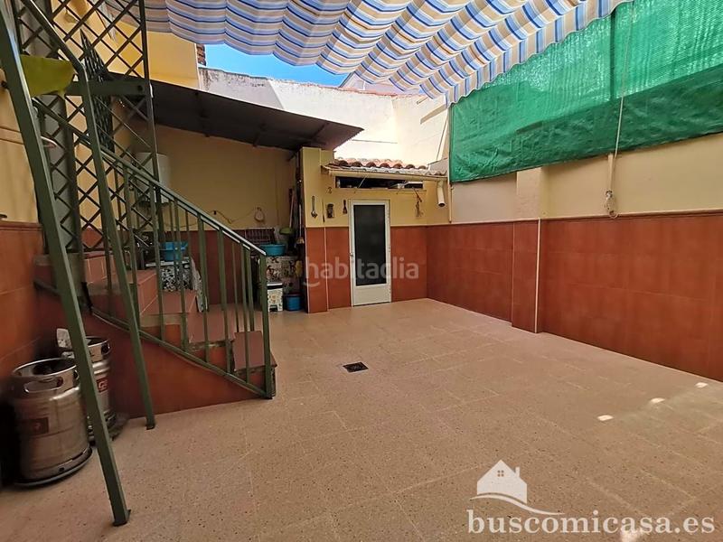 Foto 5a2fafb1-e629-4050-ae51-34bcf907a66f. Casa gran casa de 4 plantas en la colonia del sol en Linares