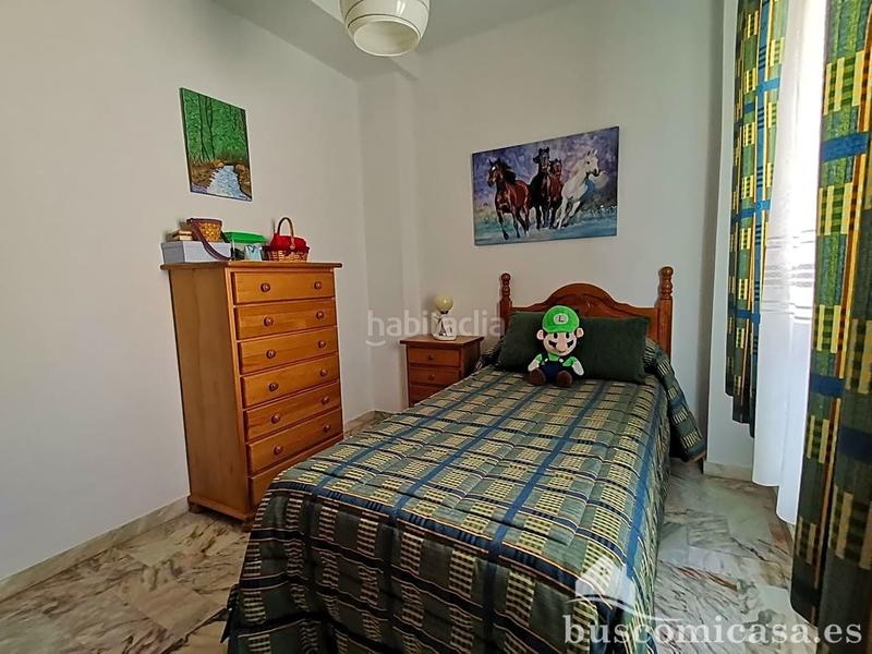 Foto 8d65a07b-50ec-4d8d-9b00-b38786eb9d34. Casa gran casa de 4 plantas en la colonia del sol en Linares