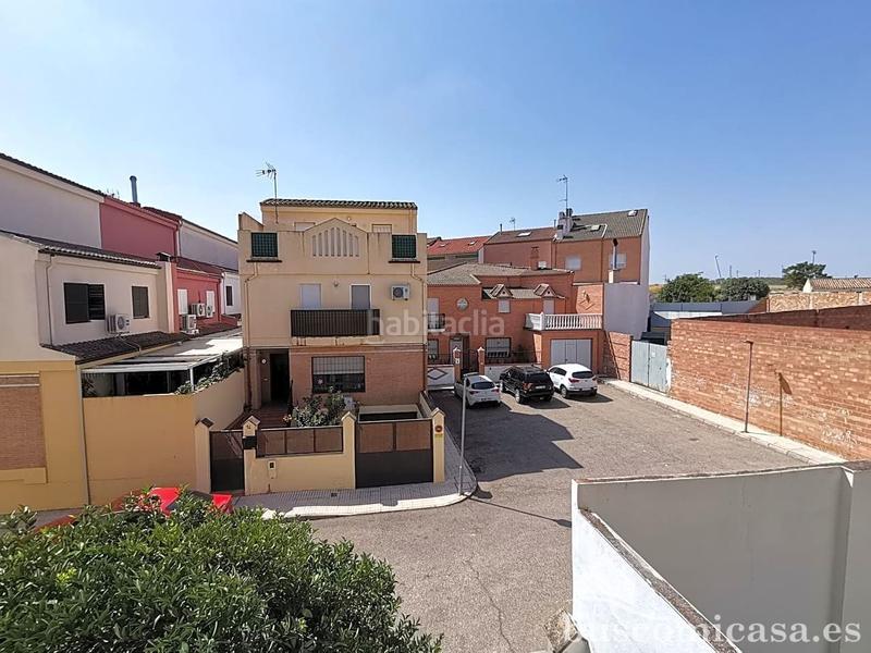 Foto 98001277-86ee-4899-9fc4-26375c6b966d. Casa gran casa de 4 plantas en la colonia del sol en Linares