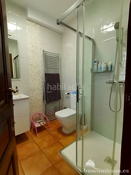 Foto 312686a7-271d-4f83-86d6-dff561415aa7. Casa amb calefacció aparcament piscina a San Gonzalo Linares