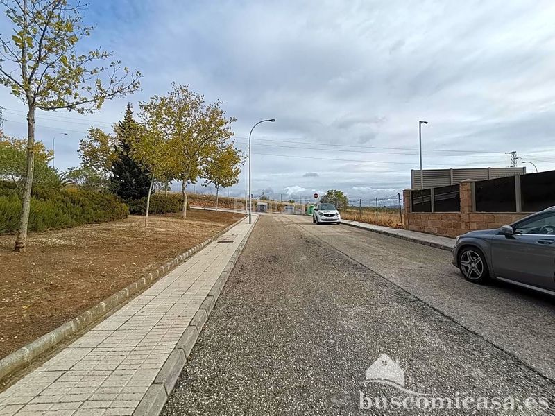 Foto a8f6533a-e564-4a03-a7ee-84991cdd4bf2. Casa amb calefacció aparcament piscina a San Gonzalo Linares