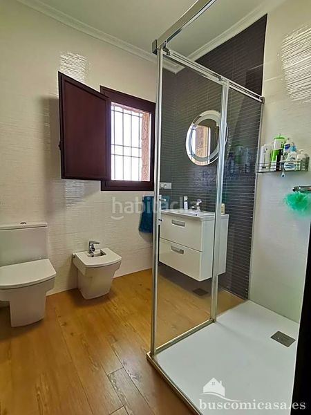 Foto c1f54836-30b4-4f68-9881-ffef0288da87. Casa amb calefacció aparcament piscina a San Gonzalo Linares