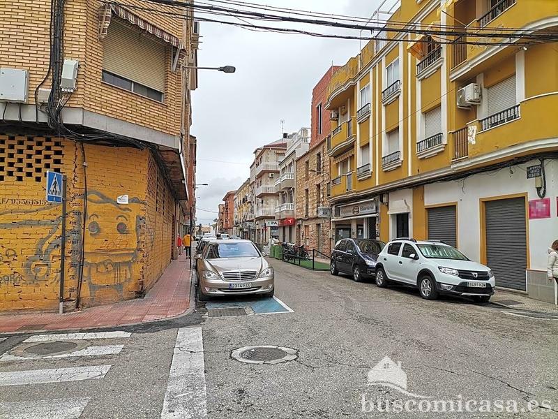 Foto 118b5522-cfab-44a8-9228-ed944cbf963a. Lloguer local comercial a Centro ciudad Linares