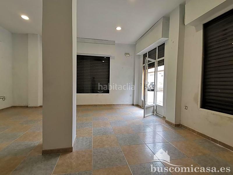 Foto c877642b-ffbb-430d-9acf-7df0b1bab2ae. Lloguer local comercial a Centro ciudad Linares