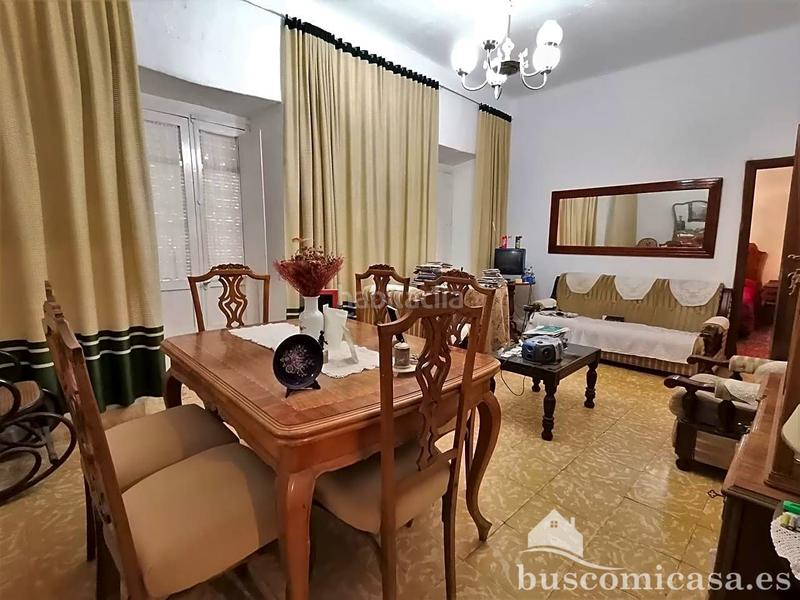 Foto 058f2e49-b0bc-4a85-bea9-dbd3b1dfd671. Casa a schiera con parcheggio in Centro ciudad Linares