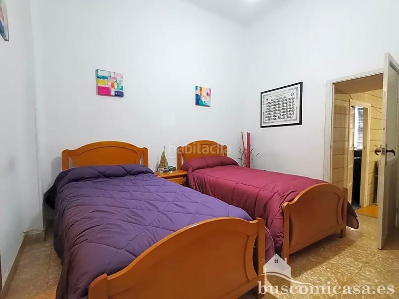 Foto 1169203c-d5e5-4671-a819-cc0968abbde8. Casa a schiera con parcheggio in Centro ciudad Linares