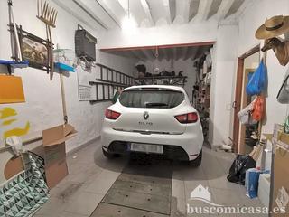 Maison jumelée  Jaén. Amplia casa con garaje en pleno centro, linares