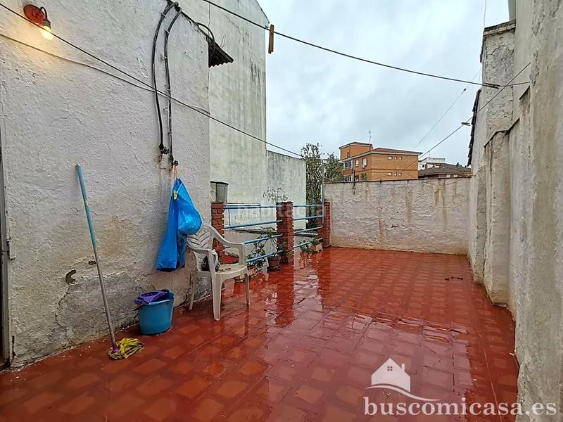 Foto b1b66561-9723-44b0-a27d-fea742bb5b0f. Casa a schiera con parcheggio in Centro ciudad Linares