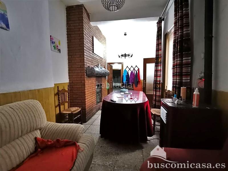 Foto c27cb66d-b54d-4756-91ac-a48f9f11b0b6. Casa a schiera con parcheggio in Centro ciudad Linares