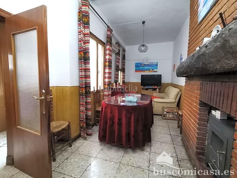 Foto f866be88-7344-45e8-a74a-debc5b7968df. Casa a schiera con parcheggio in Centro ciudad Linares