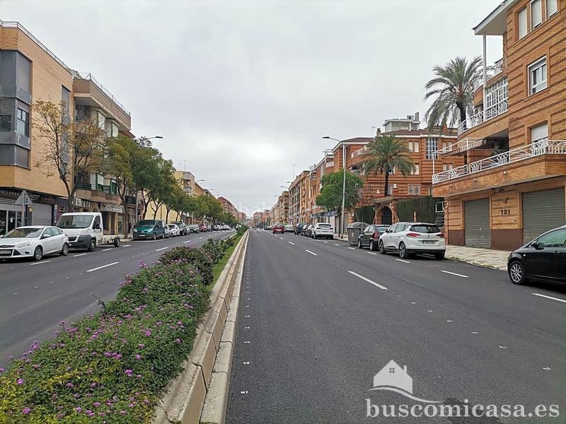 Foto 705426fa-2444-469c-81ce-6c81d1052e8c. Alquiler local comercial estupendo local céntrico en perfecto estado en Linares