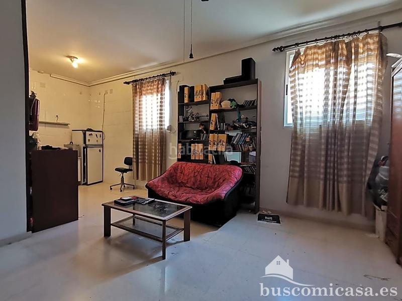 Foto 985bc03d-5e3b-4a06-ae6d-8baae421b60a. Business premise in Linarejos Linares