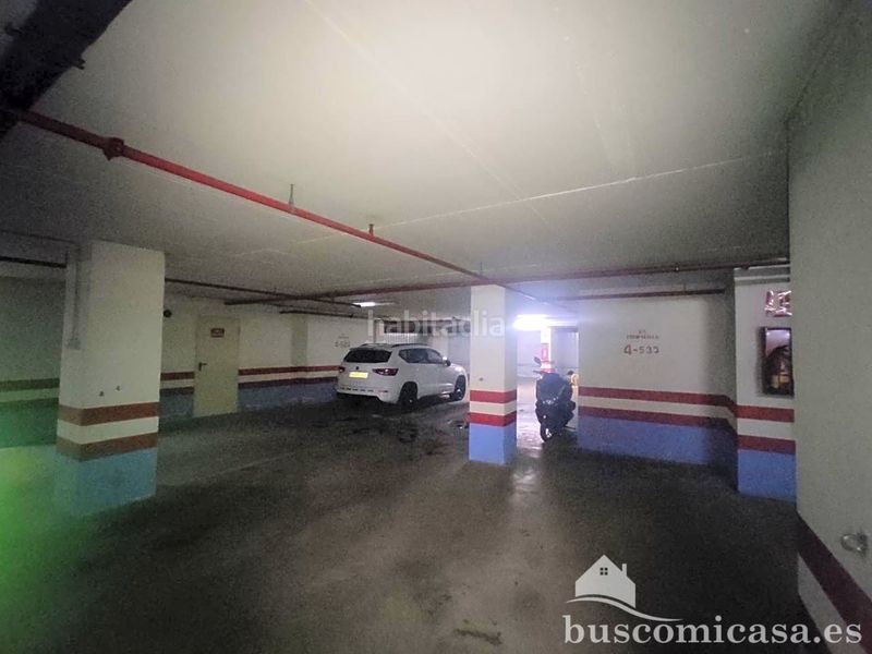 Foto d795282e-8e87-4522-acb0-af4c4a270e4e. Aparcament cotxe a Centro ciudad Linares