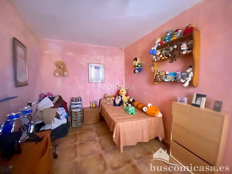 Foto e1aa2329-0608-4b1b-a6a7-91c3789e065b. Masia amb aparcament a San Gonzalo Linares