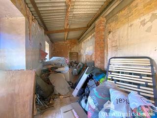 Terreny residencial  Calle nardos. Este terreno se encuentra en calle nardos, linares. 
es un terr