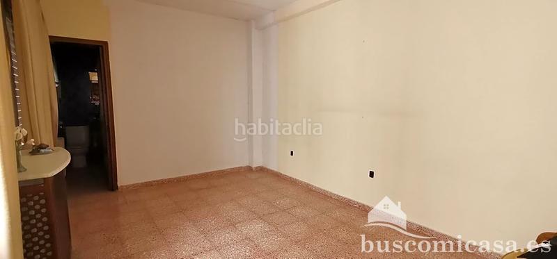 Foto abb6b8a3-5816-4c3e-a0d6-bee1902ef421. Casa con riscaldamento parcheggio in Centro ciudad Linares