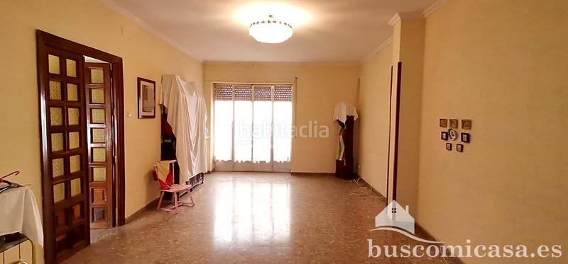 Foto f73b498c-663f-43ca-901d-4e622ee60643. Casa con riscaldamento parcheggio in Centro ciudad Linares