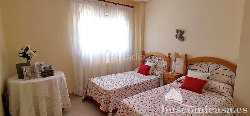 Foto afc7f8ba-a3a1-4c2a-ab1d-0773d5cd4878. Casa bonita y amplia casa en calle hortensia en Linarejos Linares