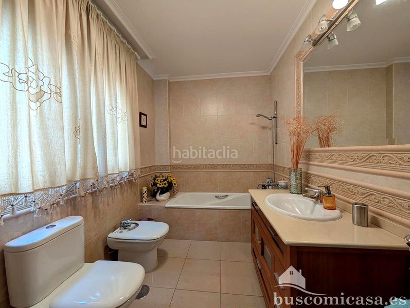 Foto ff6ce1d9-2f28-4ac2-9791-99e31a06eca1. Casa amb calefacció aparcament a Linarejos Linares