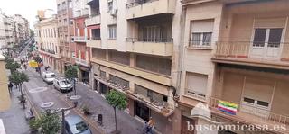Lloguer Oficina  N/a. Esta impresionante oficina se encuentra ubicada en la corredera